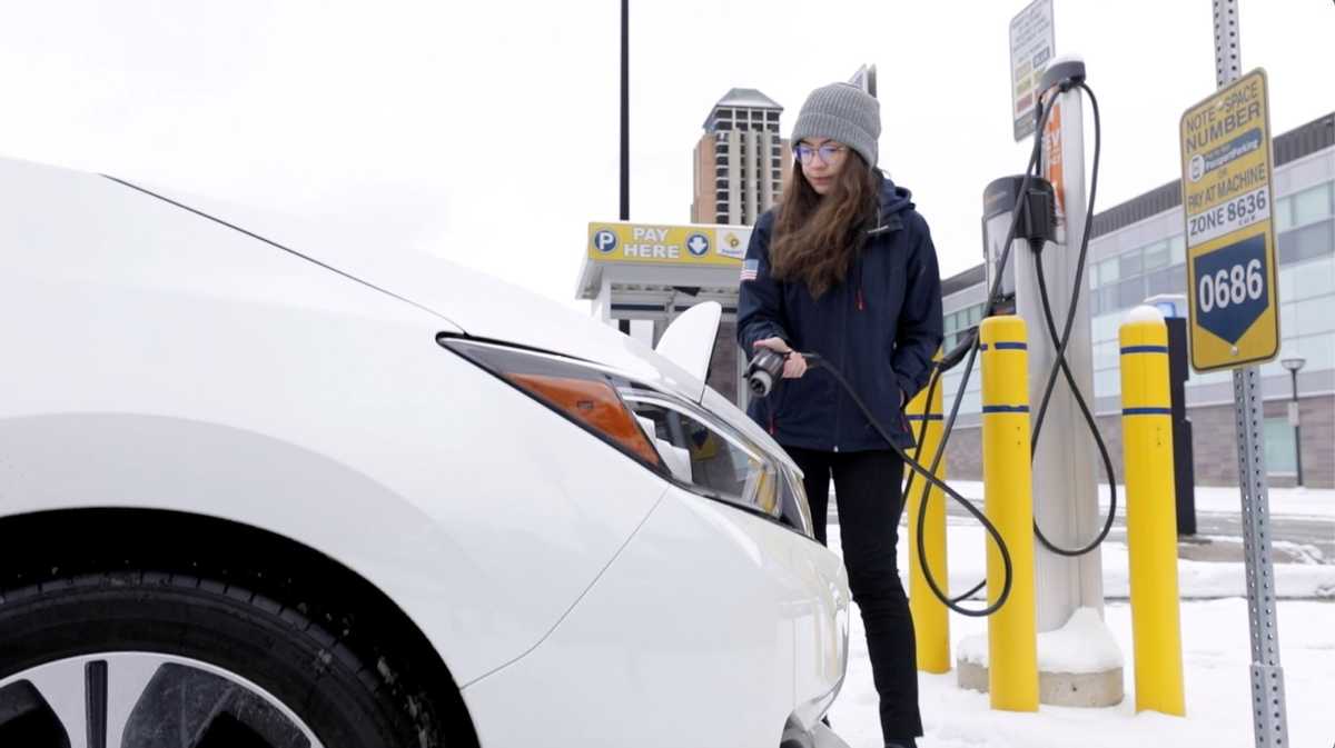 new technology, Michigan business, University of Michigan, automotive news, EV fast charger, battery technology