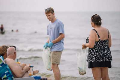 Help OSHKI Clean Up The Great Lakes Plastic Pollution To Create Upcycled Gear