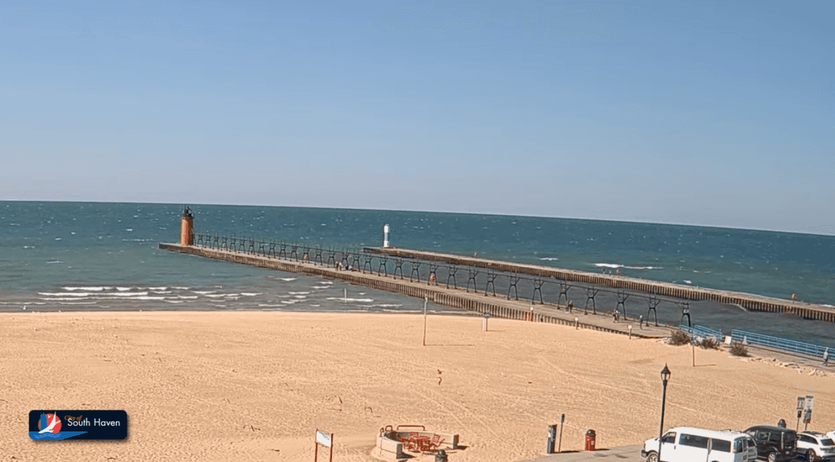 tourism, real estate, Michigan business, remote business, Airbnb owner, VRBO host tips